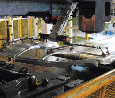 Tandem one-piece body sides