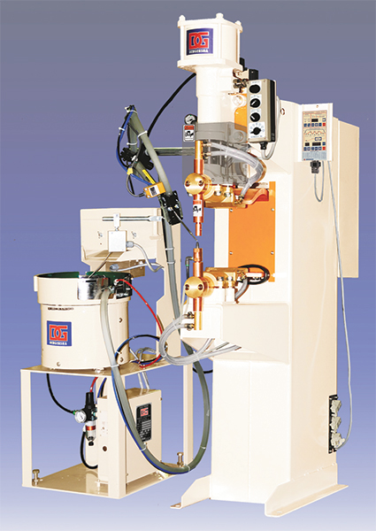 single-point projection-welding system combining a pedesal welder and nut/bolt feeder