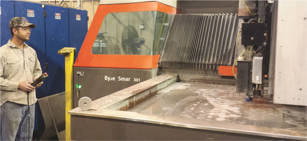 ByJet Smart cuts with a shorter distance between the cutting head and the workpiece 