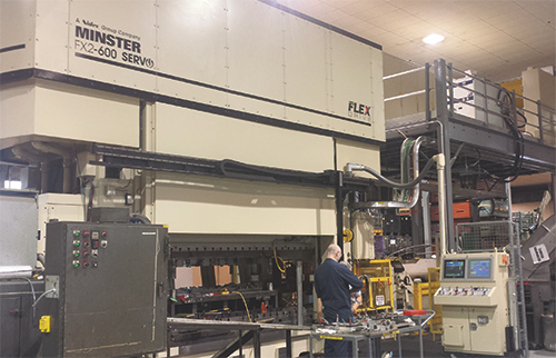 600-ton servo-driven press and transfer system