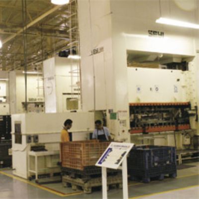 Influx of Link-Motion Presses Pays Dividends in Mexico