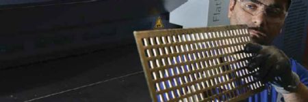 Grill Fabricator Greets 
Leveler with Open Arms