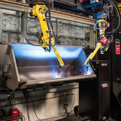 Gantry Robot System Eases Bucket Fabrication