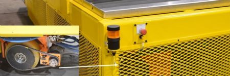 Steerable Trackless Cart