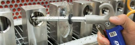 Soft-Grip Air Gun for Cleaning Inside Diameters
