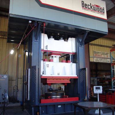 Custom Hydraulic Stamping Press Helps Aerospace Supplier Fly...