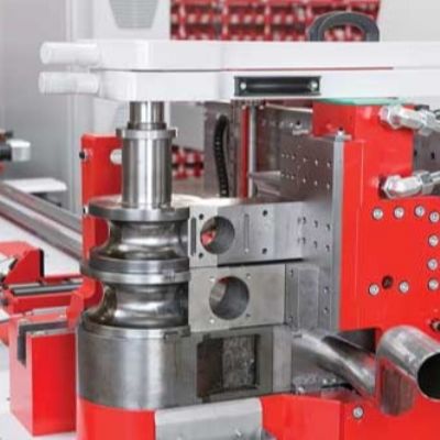Engine Manifold With Two-Blade Cutting