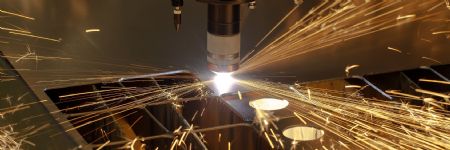 Software Provides Collision Avoidance Between Fiber Laser Head and Mat...