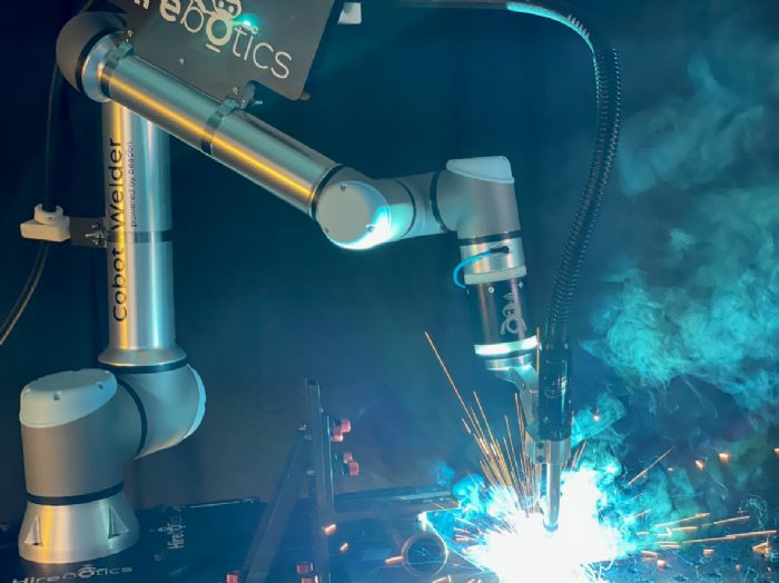 Hirebotics-Cobot-Welder