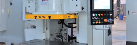 Stamtec Showcases Servo Press and Feed Line