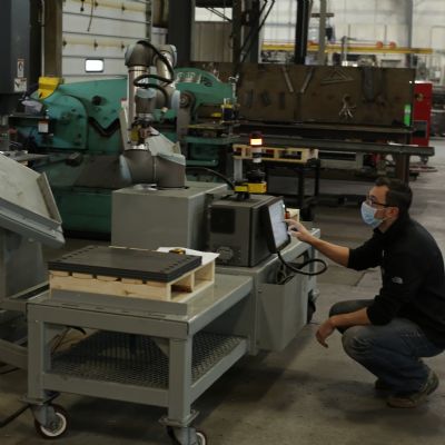 Cobots Cut Arc Welding Time, Other Bottlenecks for Fabr...