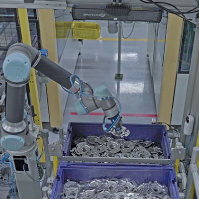 Cobot Bin Picking is Top Pick for Assembly Application