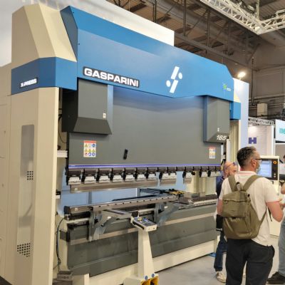 Energy-Efficient Hydraulic Press Brakes Run Quiet