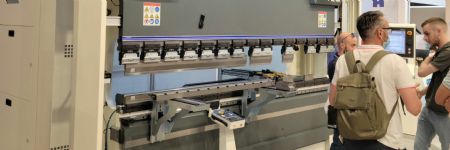 Energy-Efficient Hydraulic Press Brakes Run Quiet