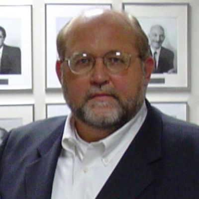 Manufacturing Needs More Automation and Robotics, Bob Lossi,...
