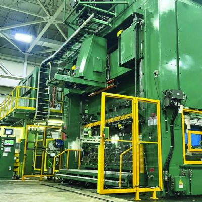 What’s a Good 100-Yr. Birthday Gift? A 1375-Ton Se...