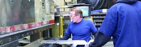 OJT Press Brake Training Elevated from Thumb Twiddler to Rule of Thumb