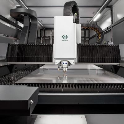 Laser Cutter with Automated Load/Unload
