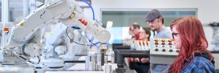 ABB Opens Refitted U.S. Robotics Ma...