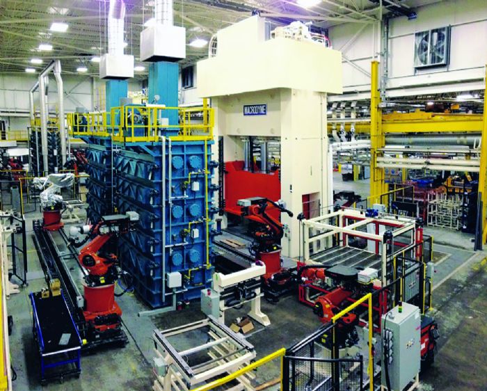 Macrodyne 1350 Ton Hot Stamping Press (200 x 84 Bed)