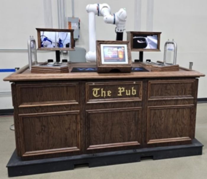 Yaskawa-Motoman-The-Pub-Cobot-Beer-FABTECH-Preview-2025
