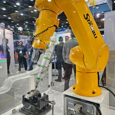 Staubli Showcases Precision, Robotic Applications
