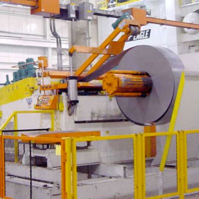 Feed Line for Servo Press in Action