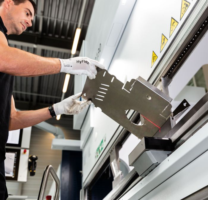 trumpf-trubend-3000-fabtech-2025-acb-laser